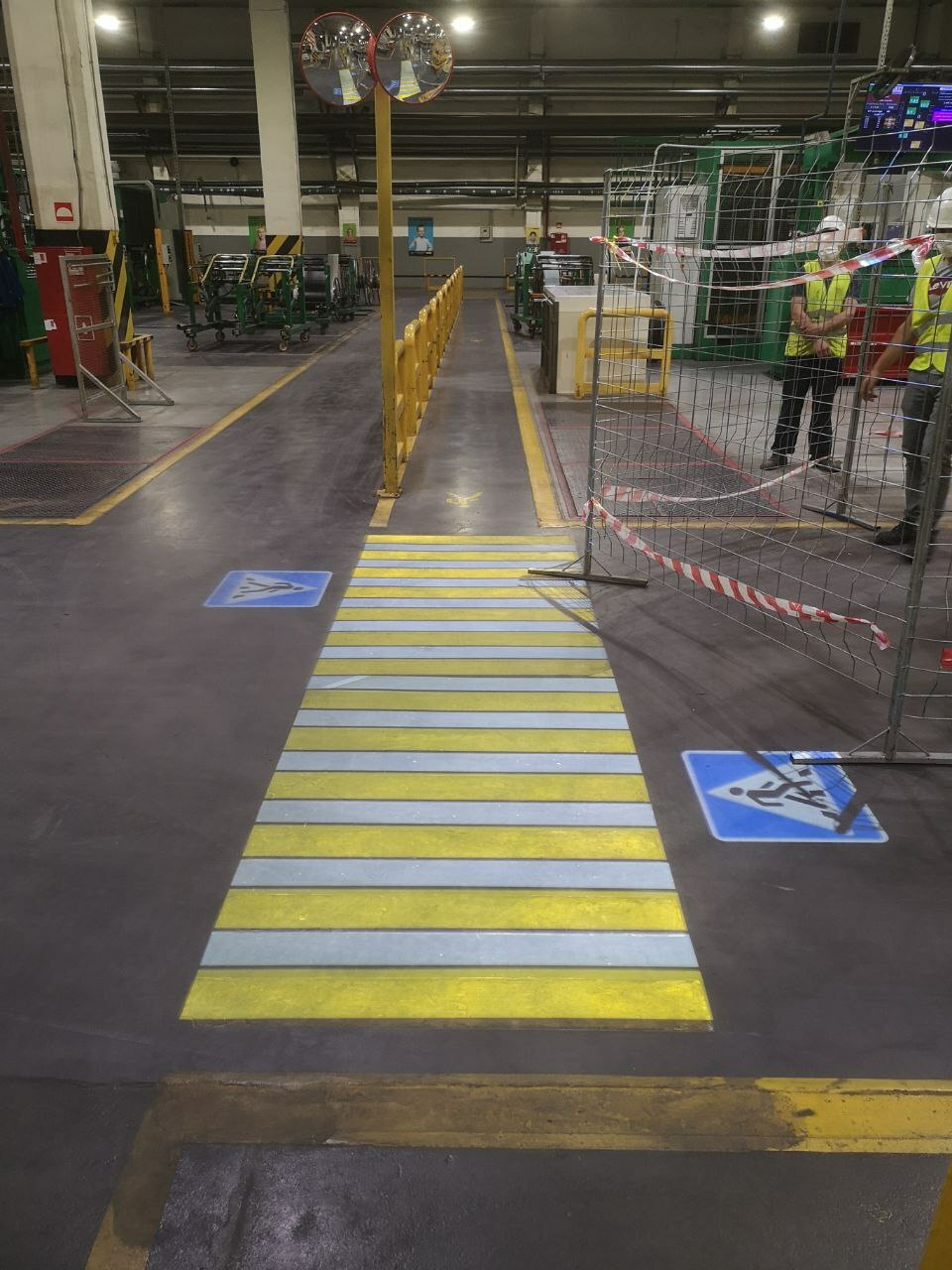 Проектор для навигации на складах Проектор для навигации на складах